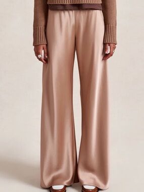 La Ligne Satin Colby Pants, Latte, Size M
Never worn!